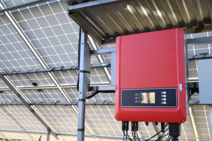 Onduleur solaire pour installations photovoltaïques Guyane